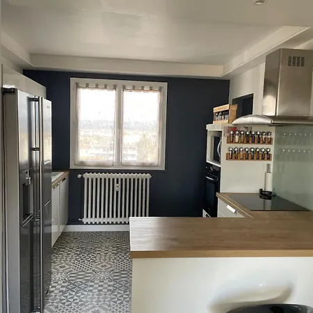 Grand Avec Balcon Et 2